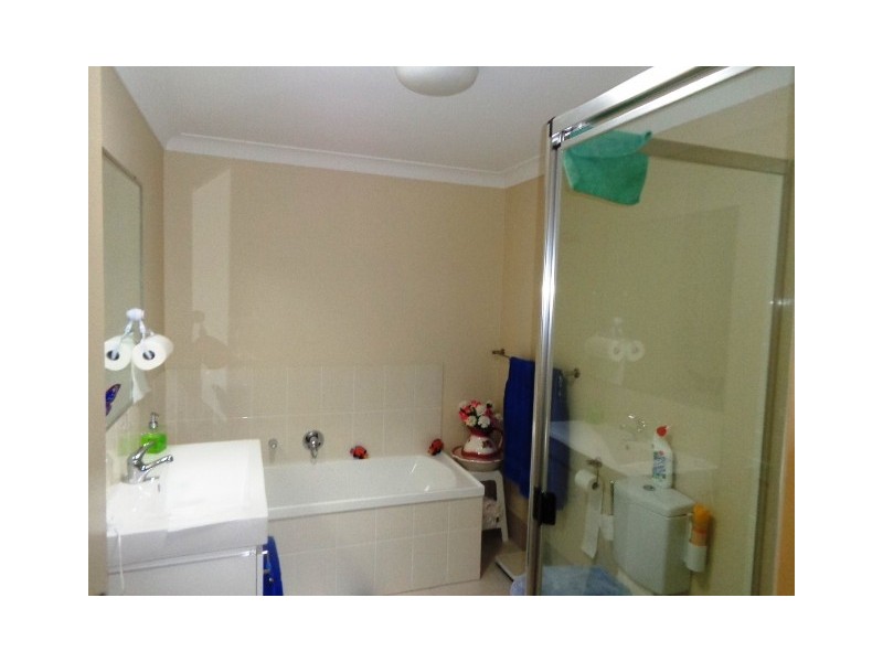 14 Fulmar Crt, Burrum Heads QLD 4659