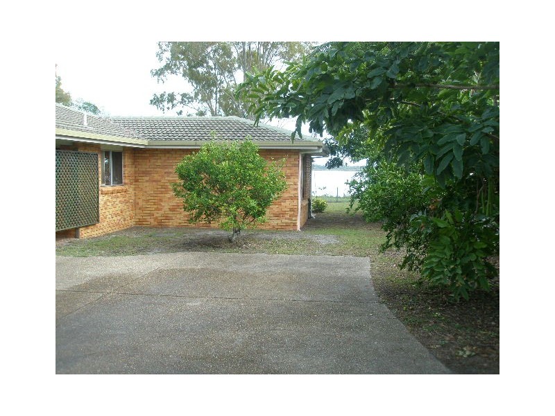 74 Riverview Drive, Burrum Heads QLD 4659