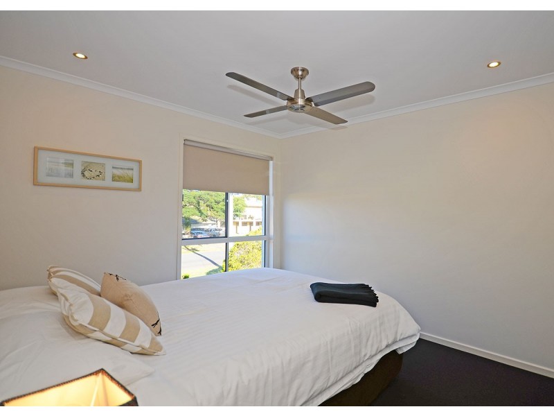 130 Kingfisher Pde, Toogoom QLD 4655