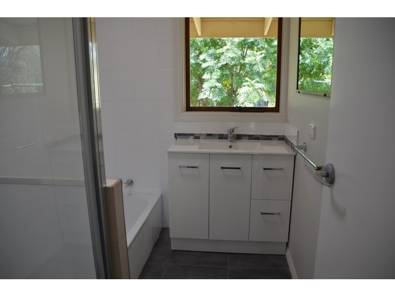 20 Dreamtime Ave, Burrum Heads QLD 4659