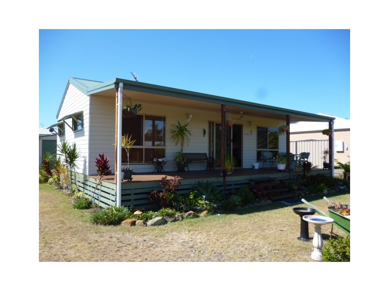 44 Beach Drive, Burrum Heads QLD 4659