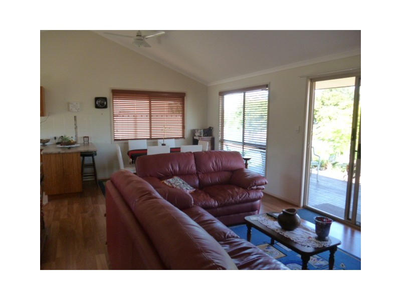 44 Beach Drive, Burrum Heads QLD 4659