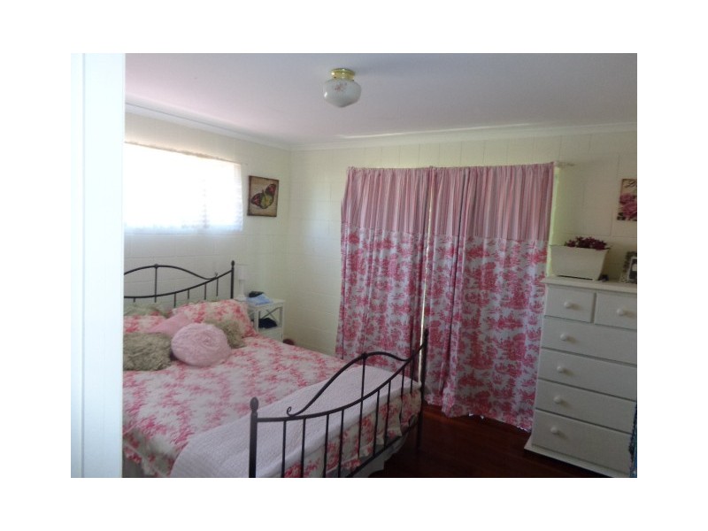 52 Orchid Drive, Burrum Heads QLD 4659