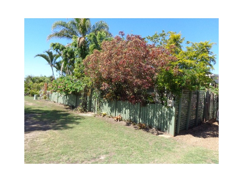 52 Orchid Drive, Burrum Heads QLD 4659
