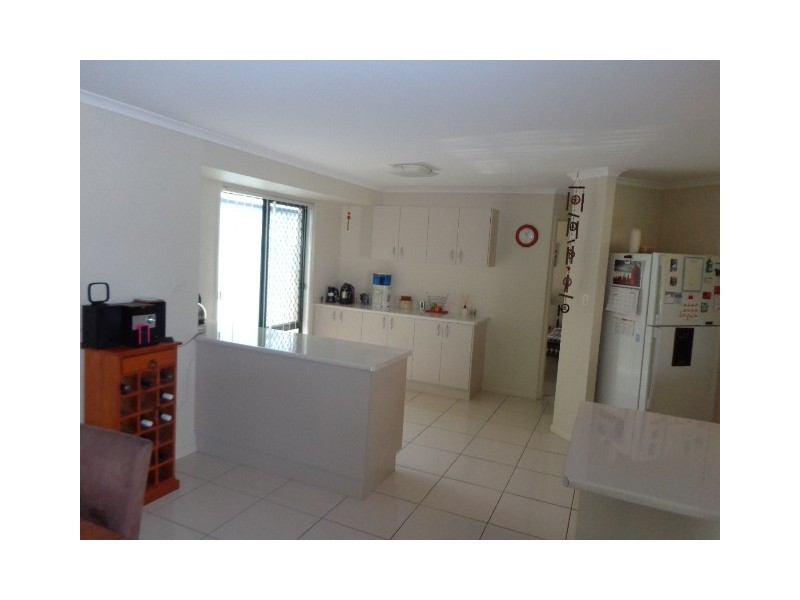 2 Louise Drive, Burrum Heads QLD 4659