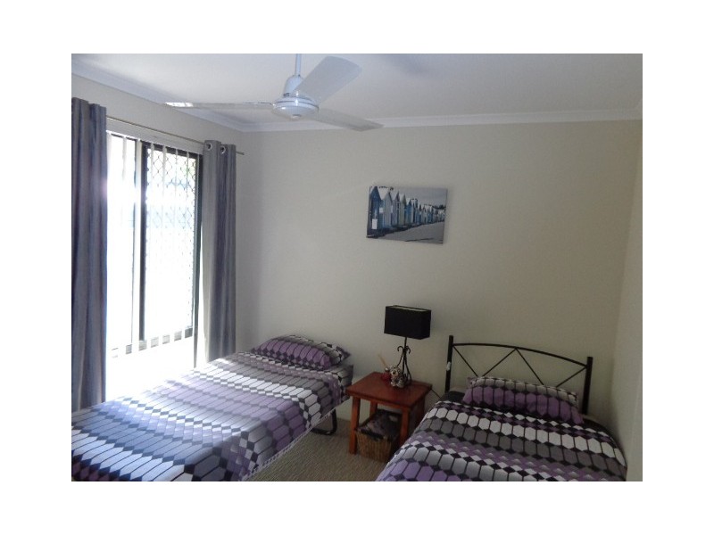 2 Louise Drive, Burrum Heads QLD 4659