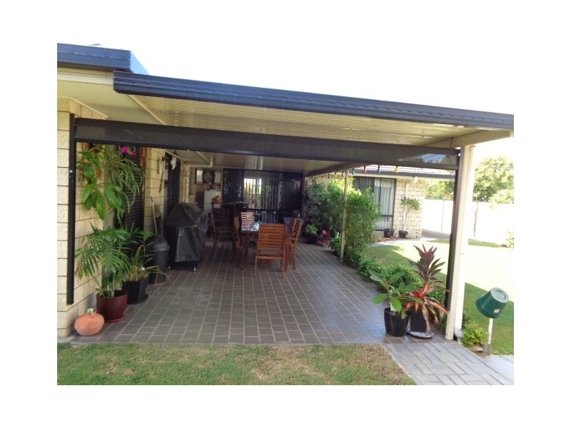 2 Louise Drive, Burrum Heads QLD 4659