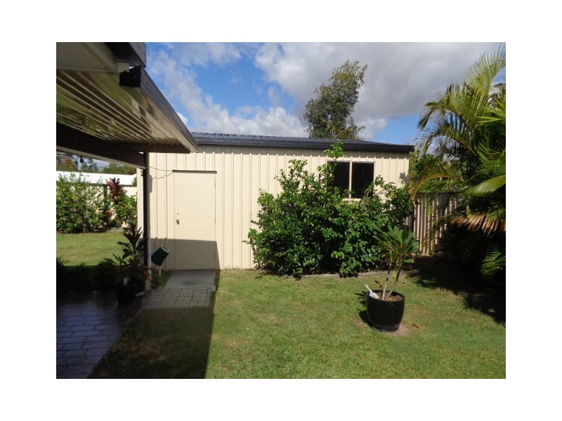 2 Louise Drive, Burrum Heads QLD 4659