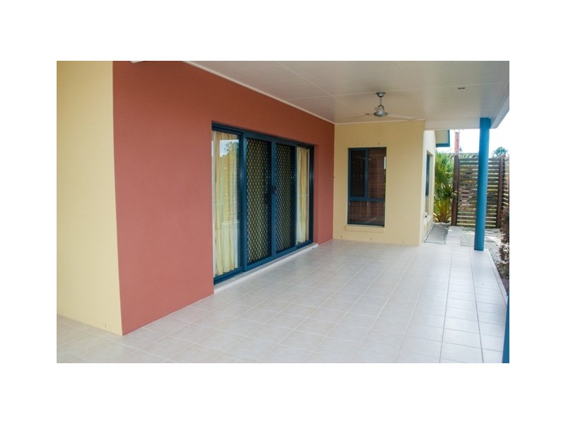 30 Ross Street, Burrum Heads QLD 4659