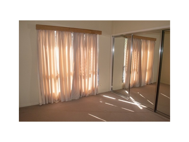 30 Ross Street, Burrum Heads QLD 4659