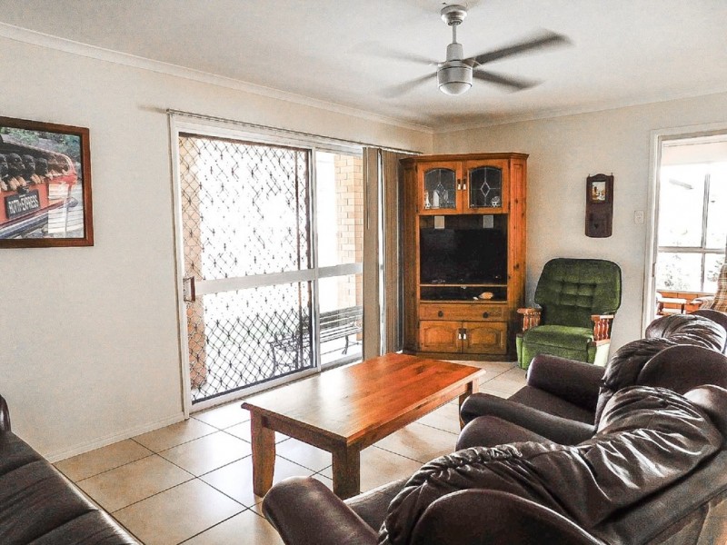 163 Burrum St, Burrum Heads QLD 4659