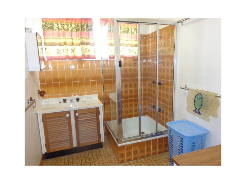 163 Burrum St, Burrum Heads QLD 4659