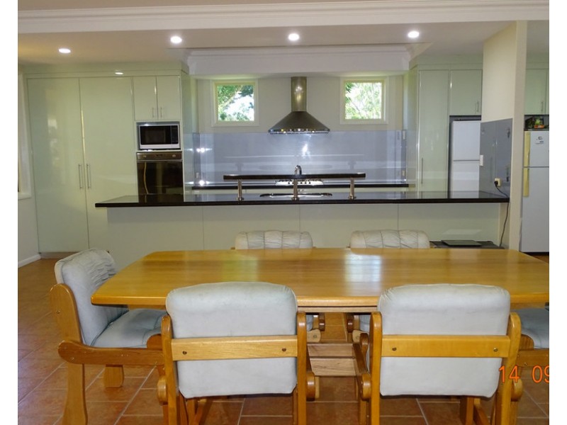 22 Lucas Drive, Burrum Heads QLD 4659