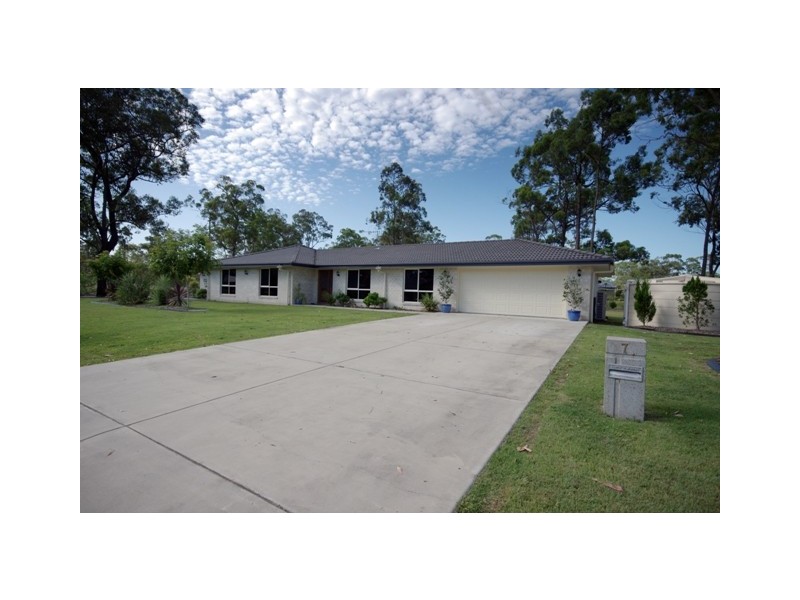 7 Elboz Court, Burrum Heads QLD 4659