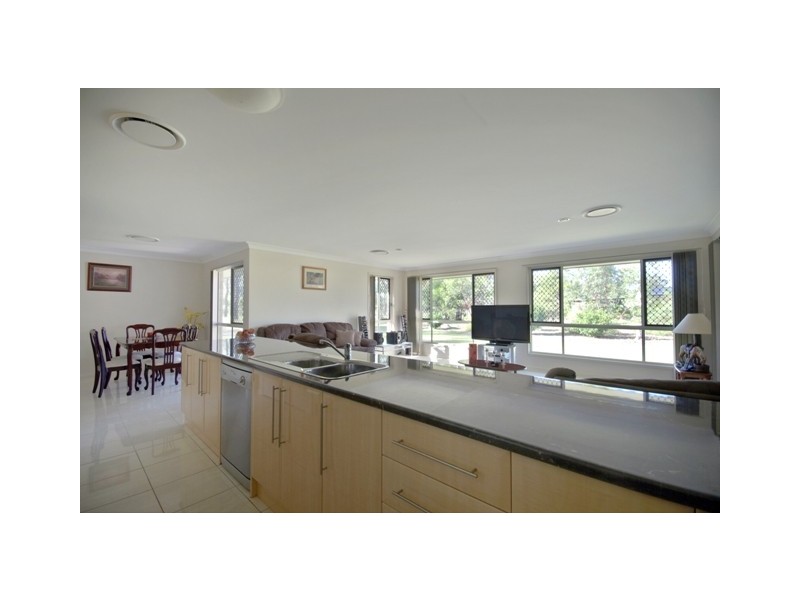 7 Elboz Court, Burrum Heads QLD 4659