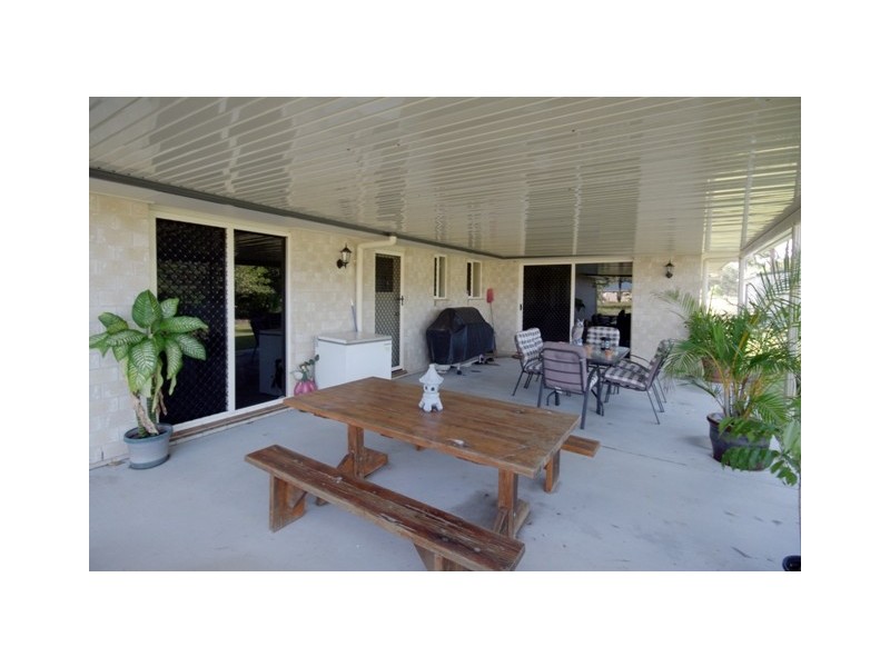 7 Elboz Court, Burrum Heads QLD 4659