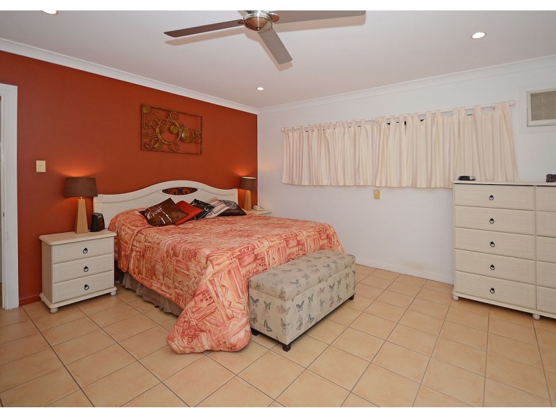 16-18 Raintree Ave, Burrum Heads QLD 4659