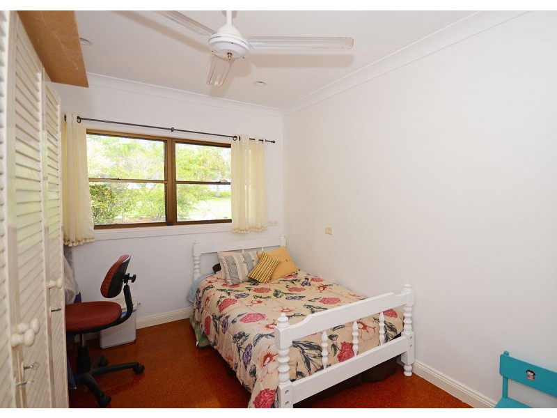 16-18 Raintree Ave, Burrum Heads QLD 4659