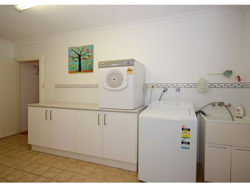 16-18 Raintree Ave, Burrum Heads QLD 4659