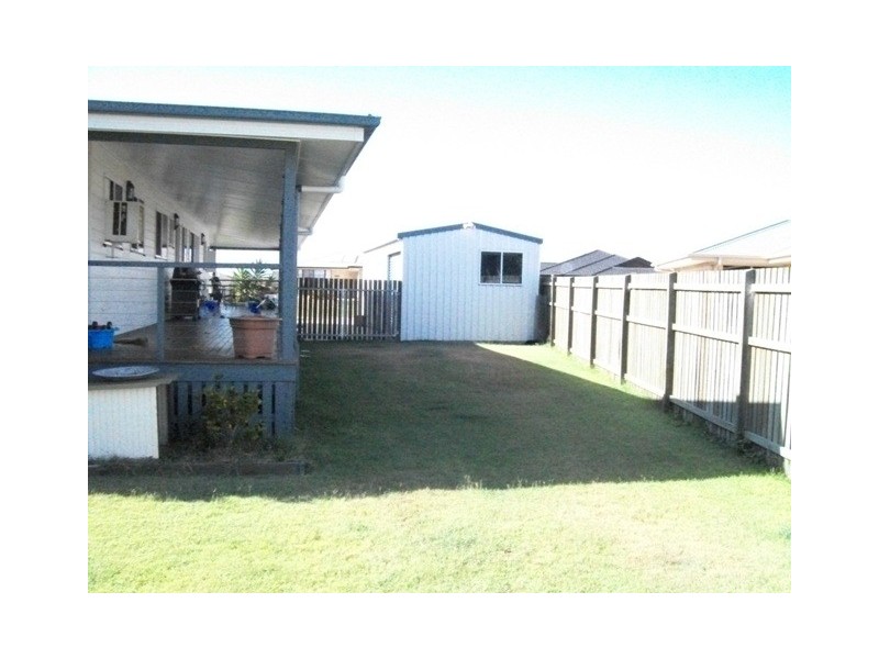 33 Sunrise Crescent, Burrum Heads QLD 4659