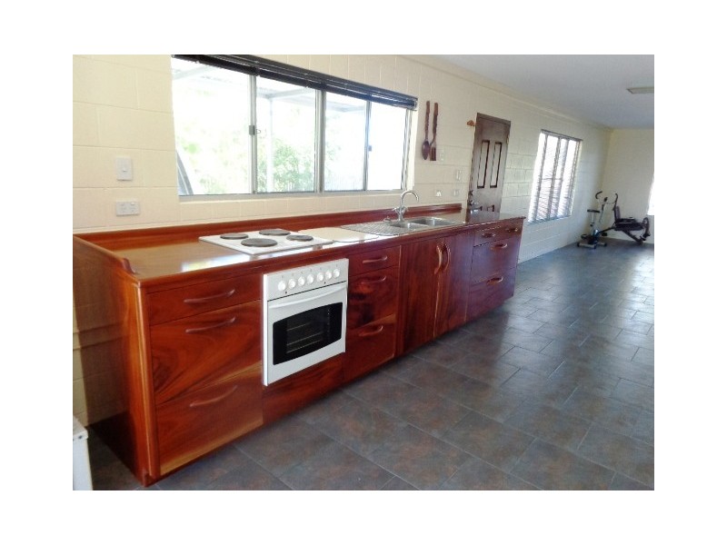 33 Orchid Drive, Burrum Heads QLD 4659
