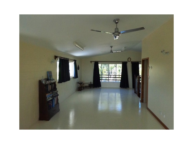 33 Orchid Drive, Burrum Heads QLD 4659