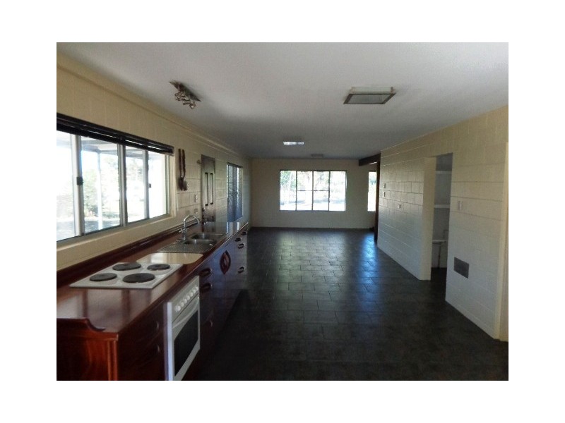 33 Orchid Drive, Burrum Heads QLD 4659