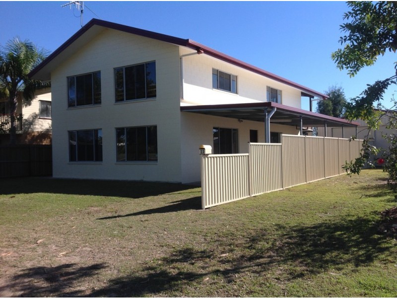 33 Orchid Drive, Burrum Heads QLD 4659