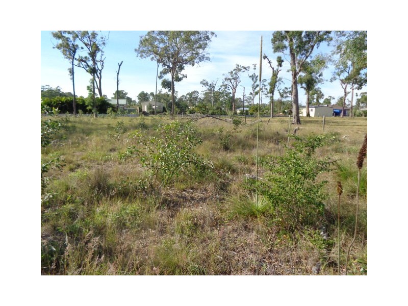 13 Elboz Crt, Burrum Heads QLD 4659