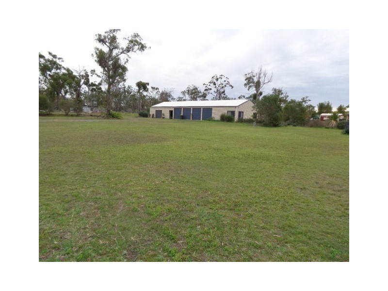 31 Oakes Dr, Burrum Heads QLD 4659