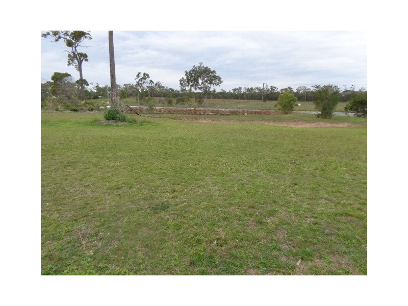 31 Oakes Dr, Burrum Heads QLD 4659