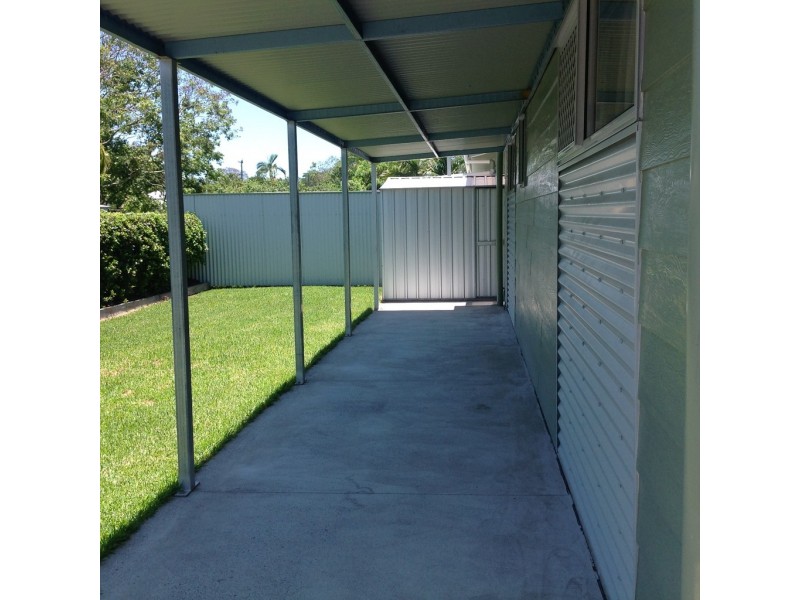 4/93 William Street, Howard QLD 4659