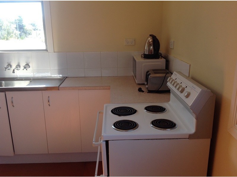 28 Bushnell Road, Burrum Heads QLD 4659