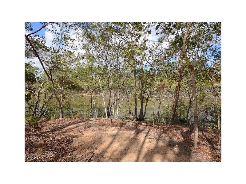 601 Burrum Heads Rd, Burrum River QLD 4659
