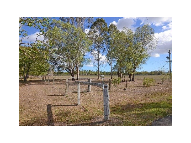601 Burrum Heads Rd, Burrum River QLD 4659