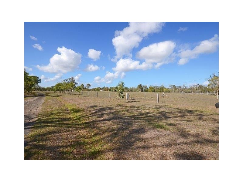 601 Burrum Heads Rd, Burrum River QLD 4659