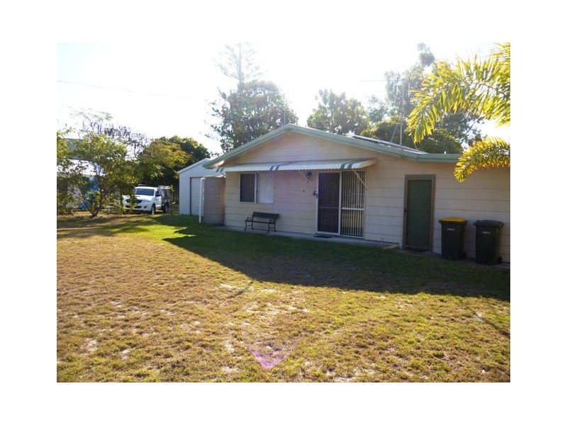 4 Hoffman Street, Burrum Heads QLD 4659