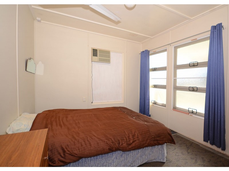 35 Howard Street, Burrum Heads QLD 4659
