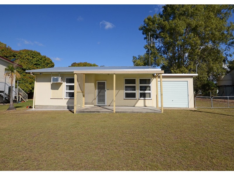 35 Howard Street, Burrum Heads QLD 4659