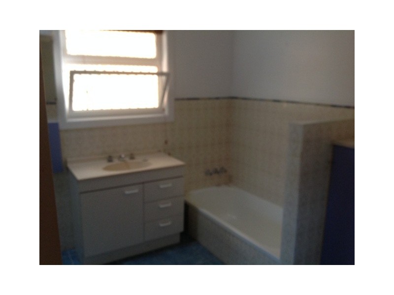 34 Tambaroora Street, Howard QLD 4659