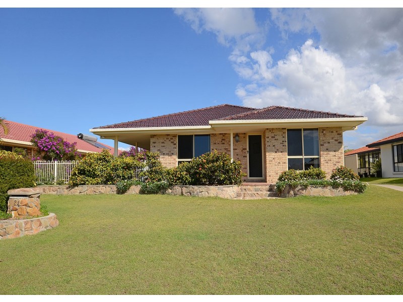 24 Sunrise Crescent, Burrum Heads QLD 4659