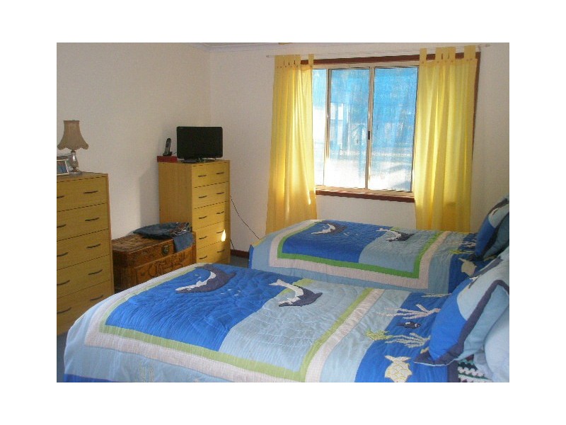 24 Annie Street, Howard QLD 4659