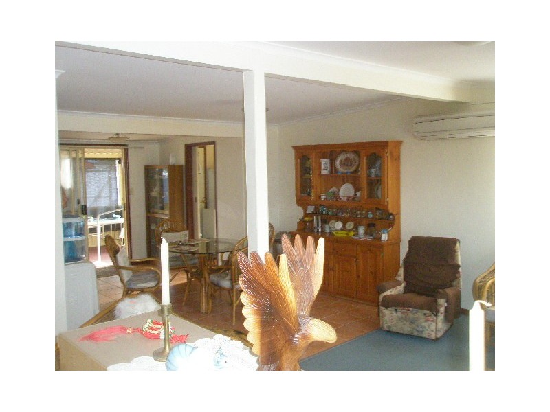 24 Annie Street, Howard QLD 4659