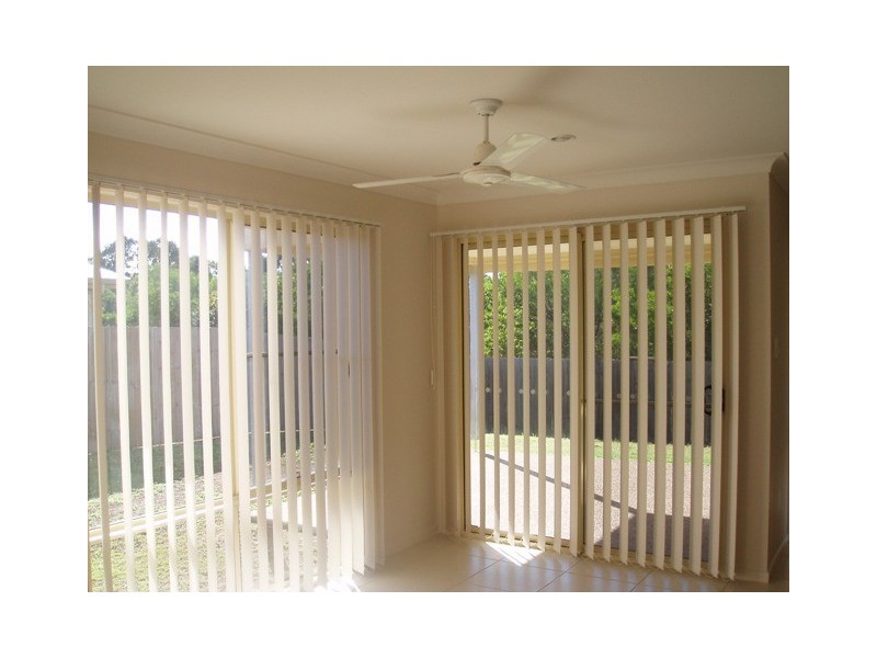 10 Swanview Court, Toogoom QLD 4655