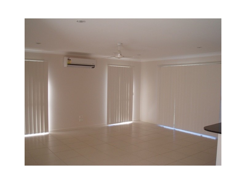 10 Swanview Court, Toogoom QLD 4655