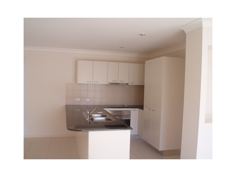 10 Swanview Court, Toogoom QLD 4655