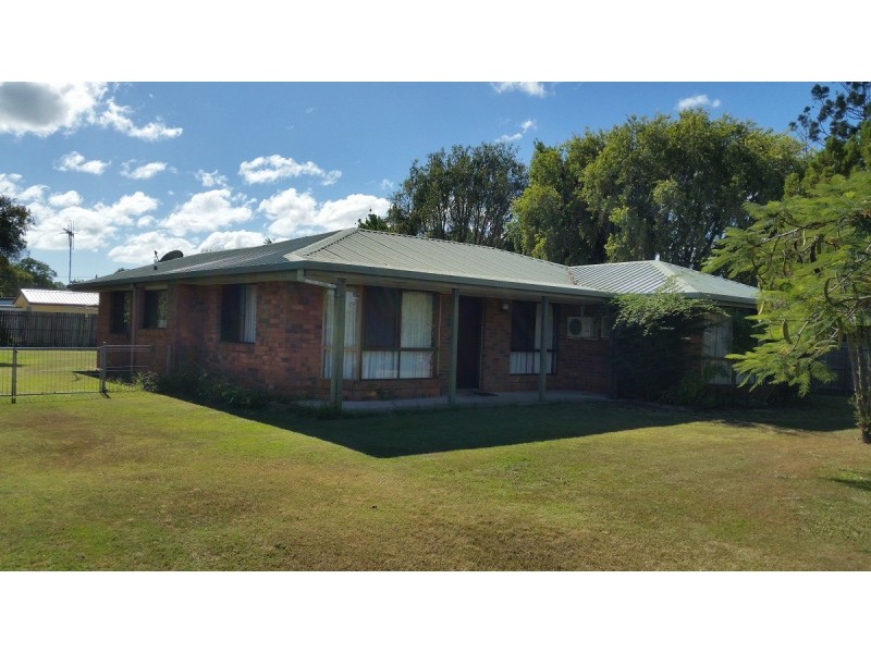 79 Watkins Street, Howard QLD 4659