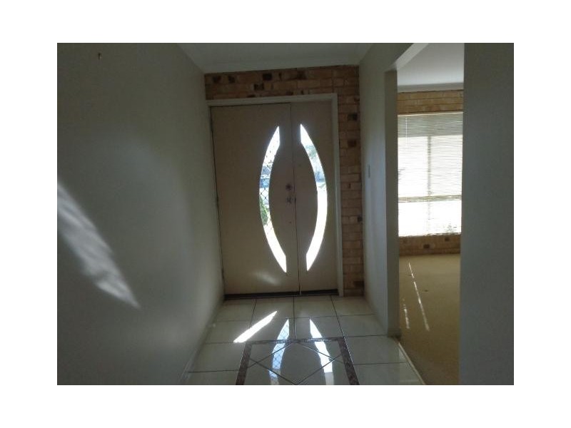 16 Louise Drive, Burrum Heads QLD 4659