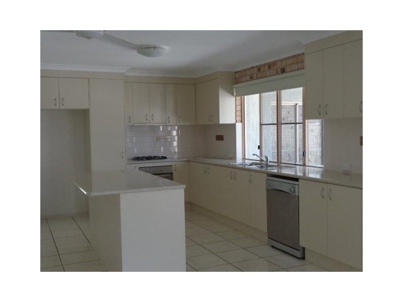 16 Louise Drive, Burrum Heads QLD 4659