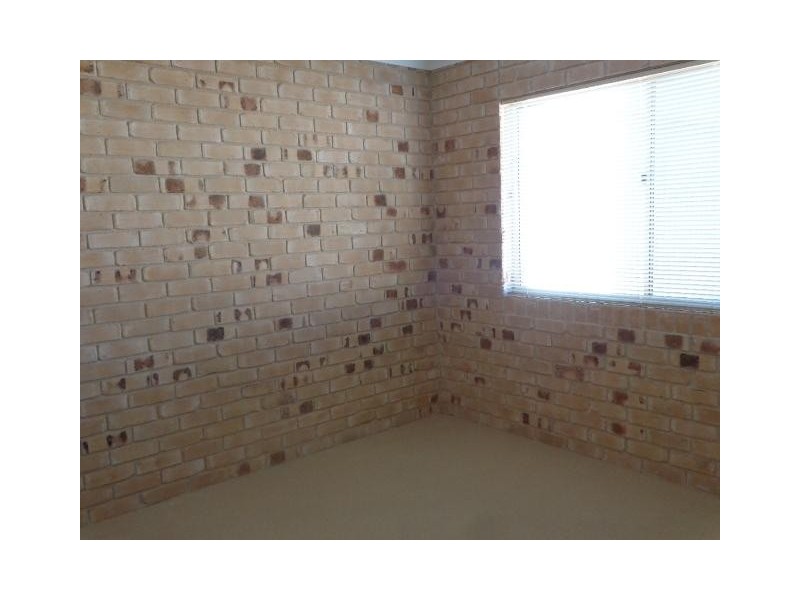 16 Louise Drive, Burrum Heads QLD 4659